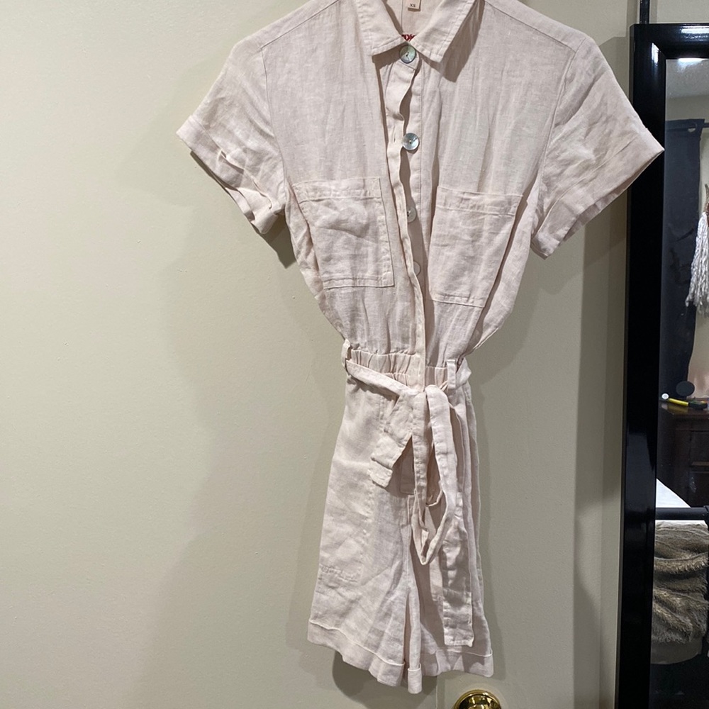 Cloth & Stone Rolled Hem Tie Waist Short Sleeve Pocket Utility Romper - Picture 2 of 5